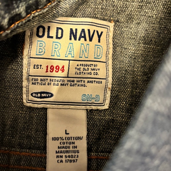 Old Navy Classic Blue Jean Jacket with 3/4 sleeves - Picture 3 of 4